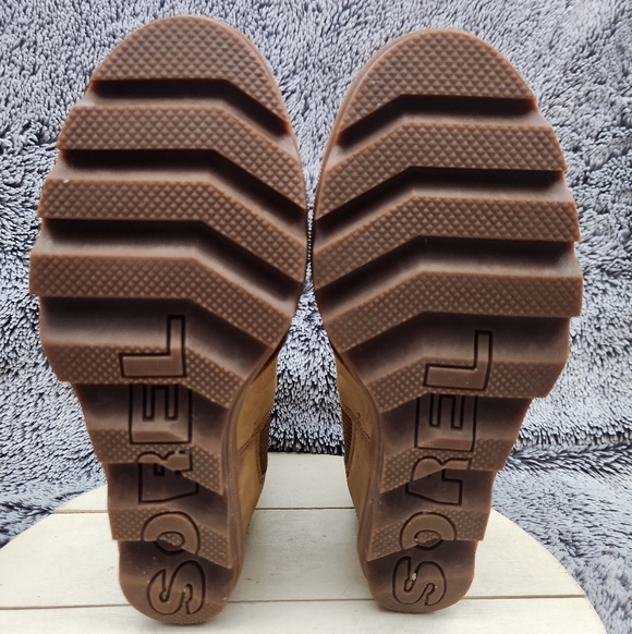 SOREL Joan of Arctic Wedge II Camel Tan Chelsea Leather Boots Women’s Size 7.5 - Picture 8 of 9